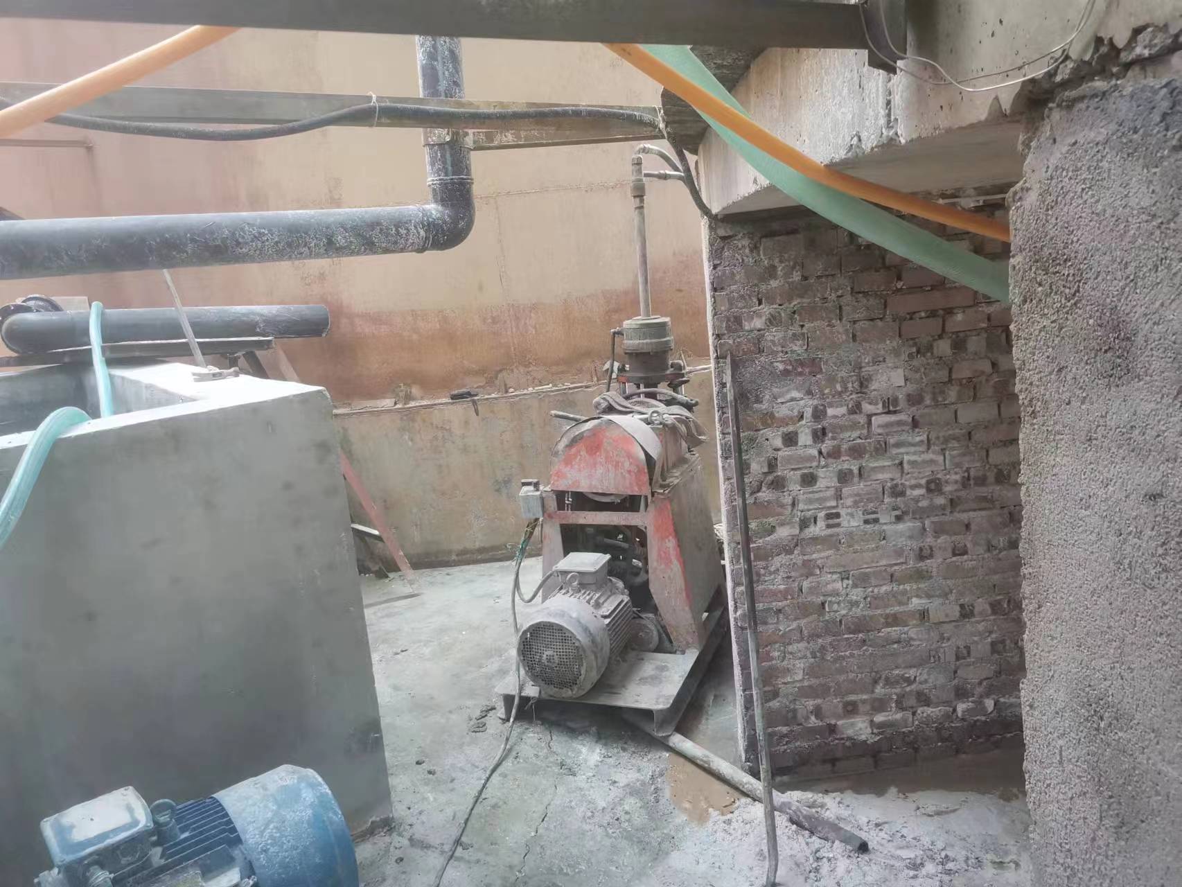 新政镇设备基础注浆