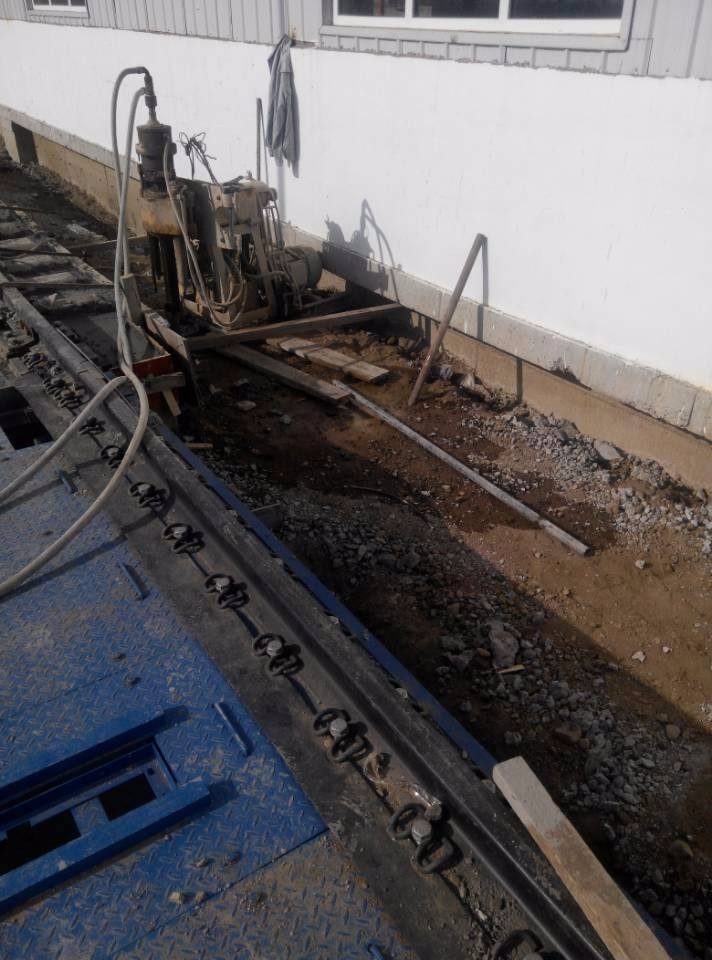 新政镇注浆治理铁路高路基沉陷病害